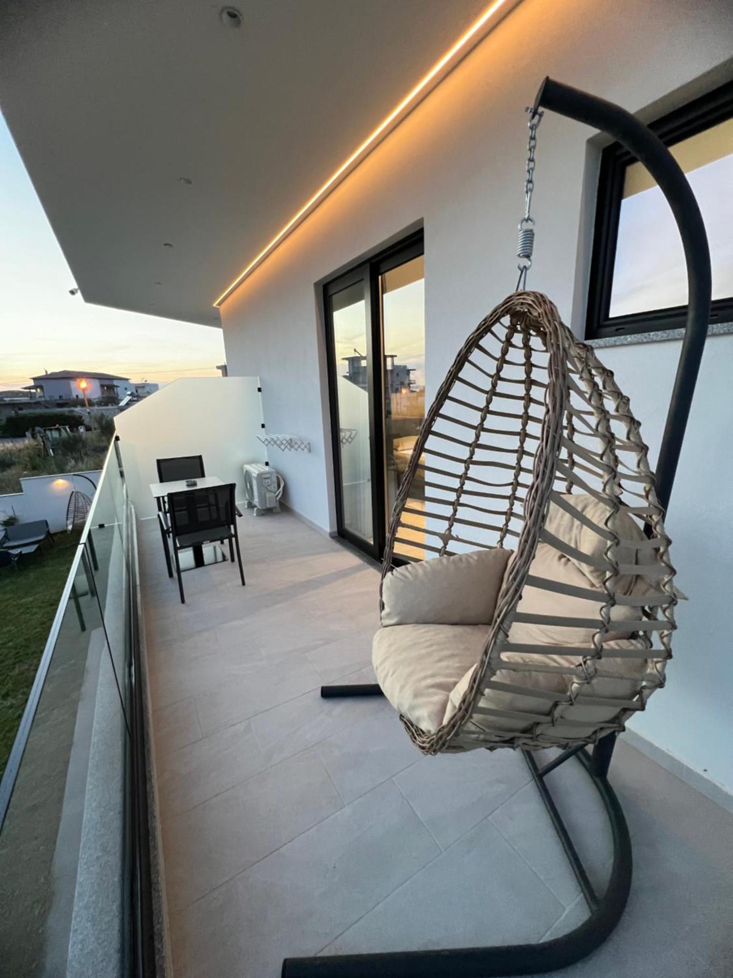 Adele Hotel Ксамил Екстериор снимка